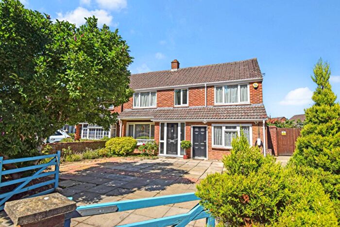 4 Bedroom Semi-Detached House For Sale In Wyndham Crescent, Burnham, Buckinghamshire, SL1