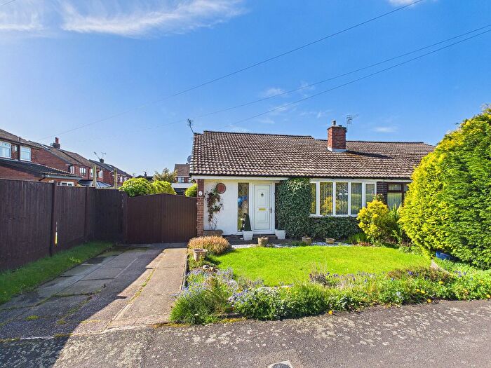 3 Bedroom Bungalow For Sale In Camborne Road, Burtonwood, WA5