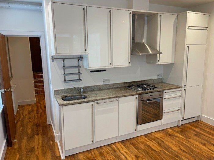 1 Bedroom Flat To Rent In Finchley Road, London, NW3