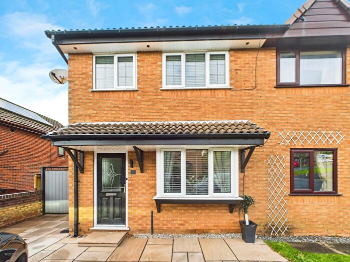 3 Bedroom Semi Detached House For Sale In Ashwood, Skelmersdale, WN8
