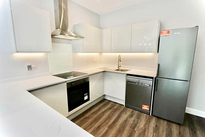 2 Bedroom Terraced House To Rent In Trinity Road, London, N2