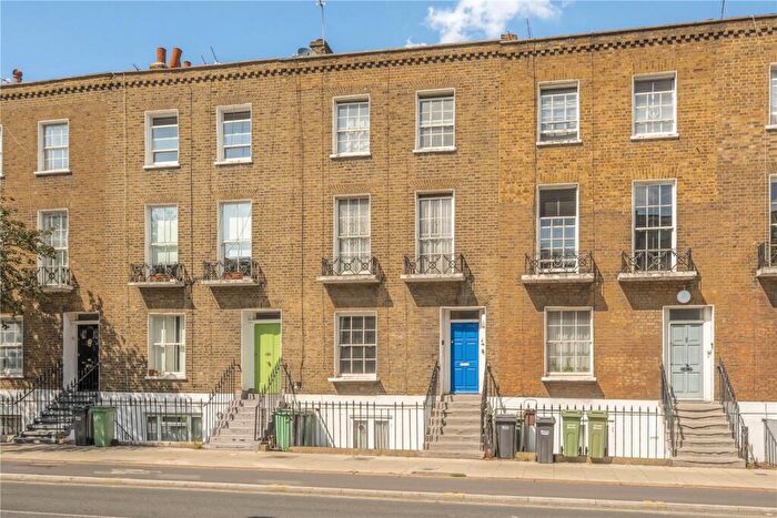 2 Bedroom Flat For Sale In Prince Of Wales Road, London, NW5