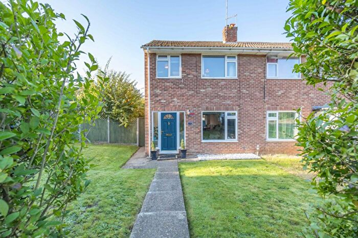 3 Bedroom End Of Terrace House For Sale In St. Stephens Court, Canterbury, Kent, CT2