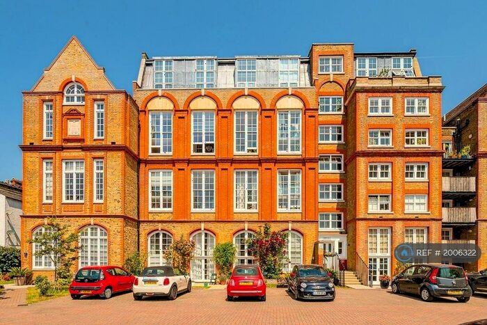 2 Bedroom Flat To Rent In Silverthorne Loft Apartments, London, SE5