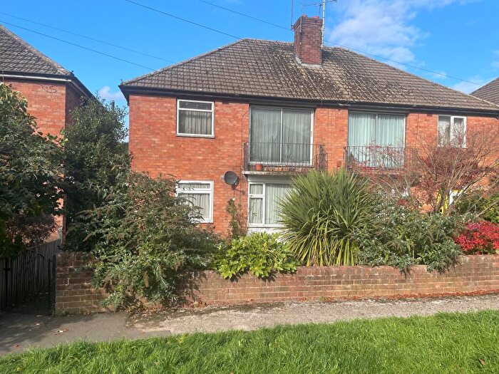2 Bedroom Apartment To Rent In Sunnybank Avenue Stonehouse Estate Coventry, CV3