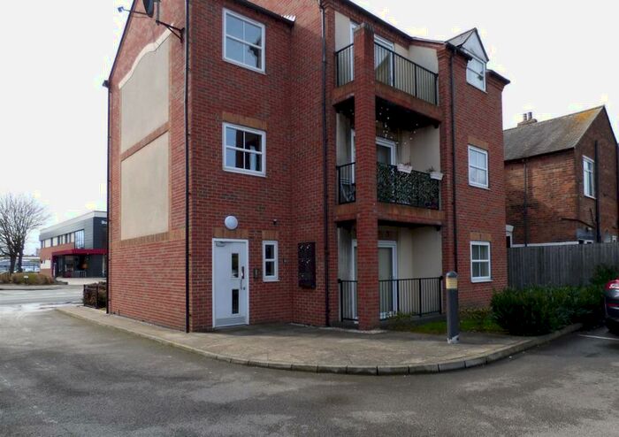 1 Bedroom Apartment To Rent In Finings Court, Burton-On-Trent, DE14
