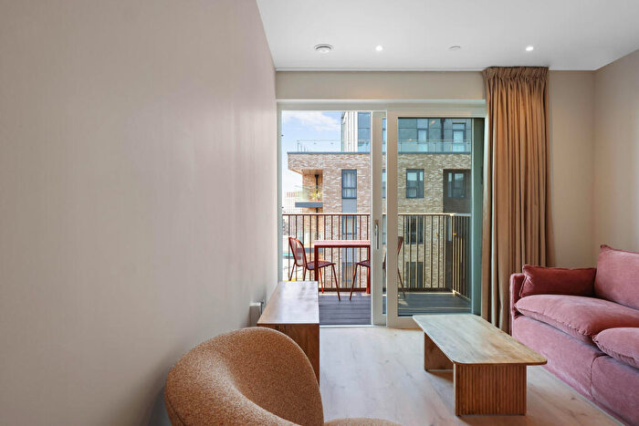 1 Bedroom Apartment To Rent In The Draper, Draycote House, Colindale, NW9