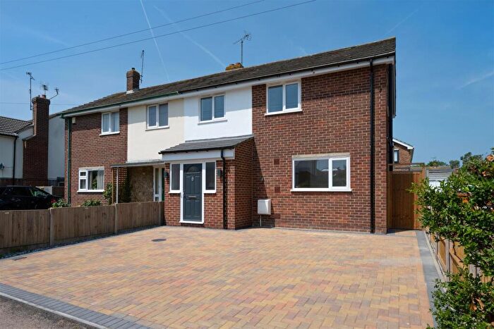 4 Bedroom Semi Detached House For Sale In Old Bridge Road, Whitstable, CT5