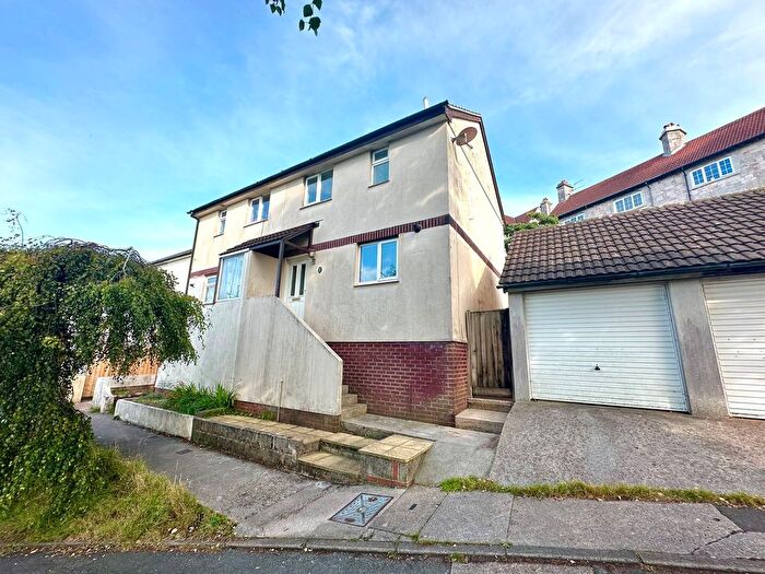 2 Bedroom End Of Terrace House To Rent In Rosehill Close, Torquay, TQ1