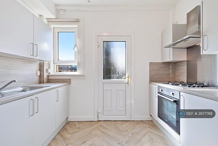 2 Bedroom Flat To Rent In Oxford St, Coatbridge, ML5