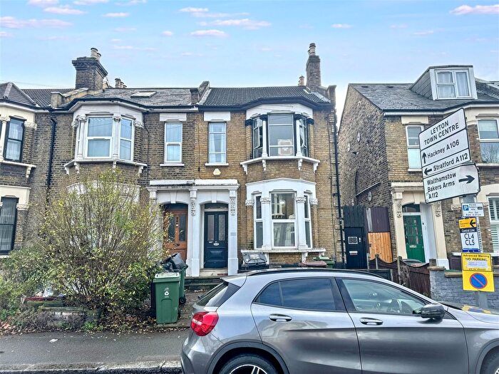 2 Bedroom Flat For Sale In Grove Green Road, London, E11