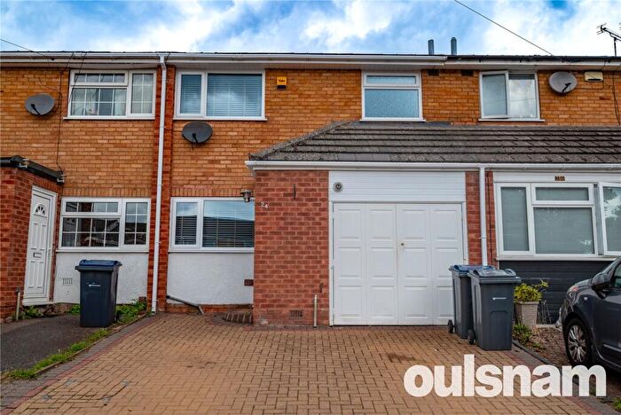 3 Bedroom Terraced House To Rent In Clandon Close, Birmingham, West Midlands, B14