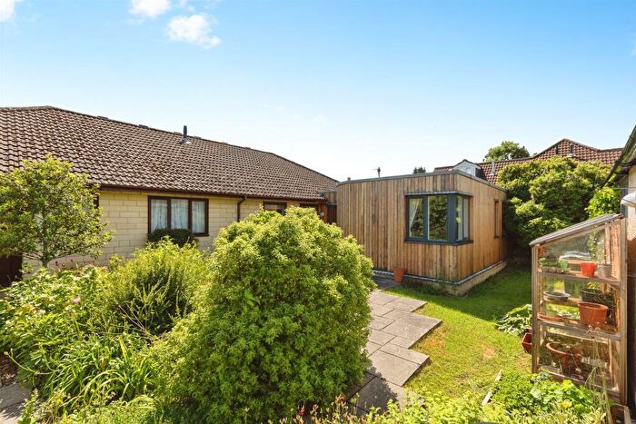 4 Bedroom Semi-Detached Bungalow For Sale In Evelyn Road, Bath, BA1