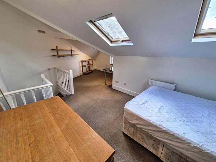 4 Bedroom Terraced House To Rent In Granby Terrace, Leeds, LS6