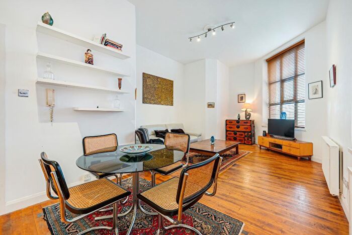 2 Bedroom Apartment For Sale In Ludgate Hill, Manchester, M4