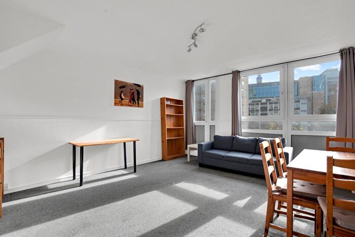 2 Bedroom Flat To Rent In Stanhope Street, Camden, NW1