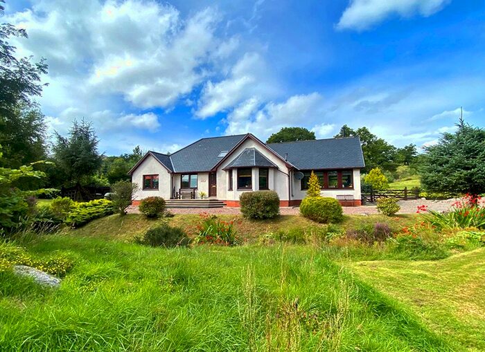 4 Bedroom Bungalow For Sale In Dal-Na-Each, Strontian, Acharacle, PH36