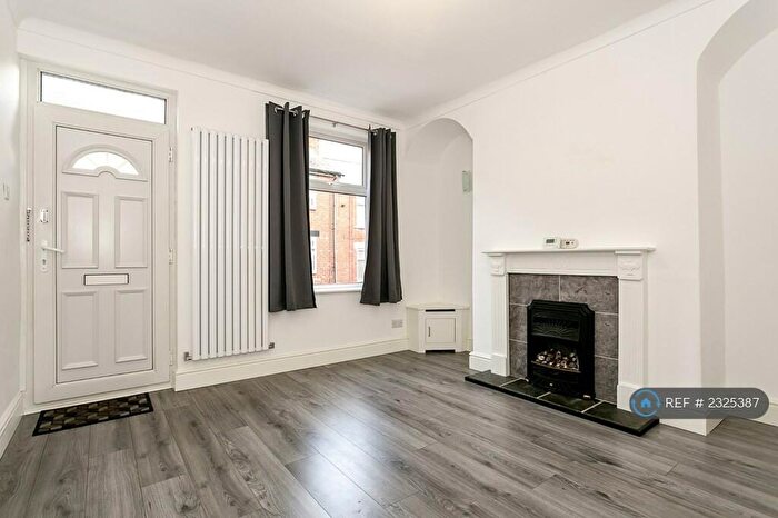2 Bedroom Terraced House To Rent In Regent Mount, Harrogate, HG1