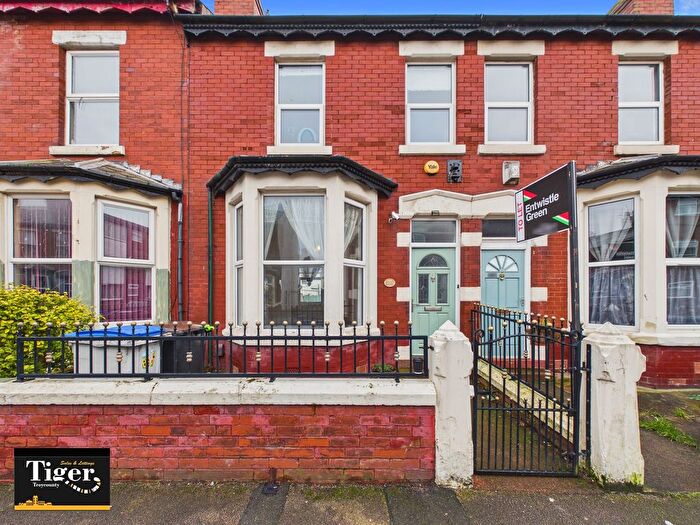 3 Bedroom Terraced House To Rent In Peter Street, Blackpool, FY1