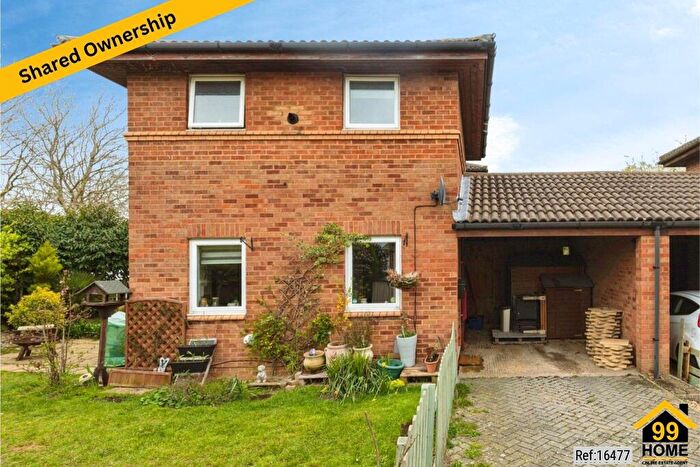 1 Bedroom Semi Detached House For Sale In Streatham Place, Milton Keynes, MK13