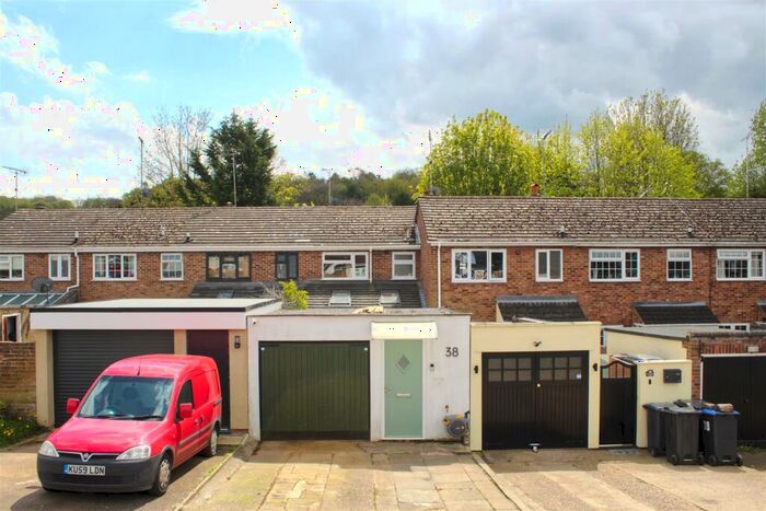 3 Bedroom Terraced House For Sale In Whiteley Close, Dane End, SG12