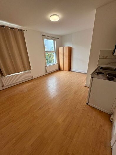 1 Bedroom Studio To Rent In Crystal Palace Road, London, SE22