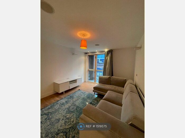 2 Bedroom Flat To Rent In Whitworth Street, Manchester, M1