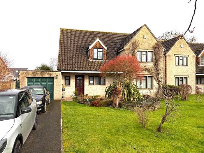 4 Bedroom Detached House For Sale In Gooselade, Street, BA16