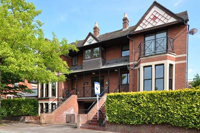 1 Bedroom Apartment To Rent In Glencairn Park Road, Cheltenham, GL50