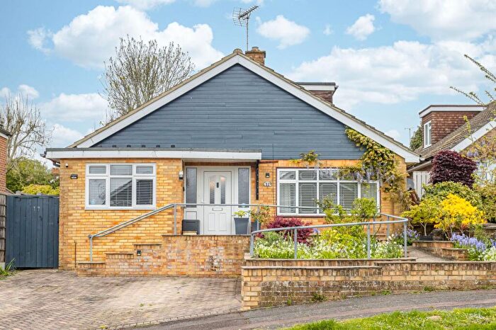 4 Bedroom Chalet For Sale In Coronation Road, East Grinstead, RH19