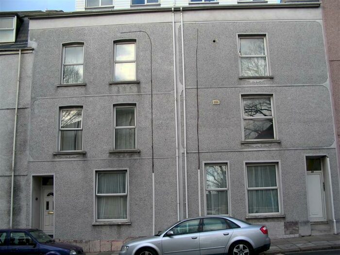 2 Bedroom Flat To Rent In Stoke, Plymouth, PL2
