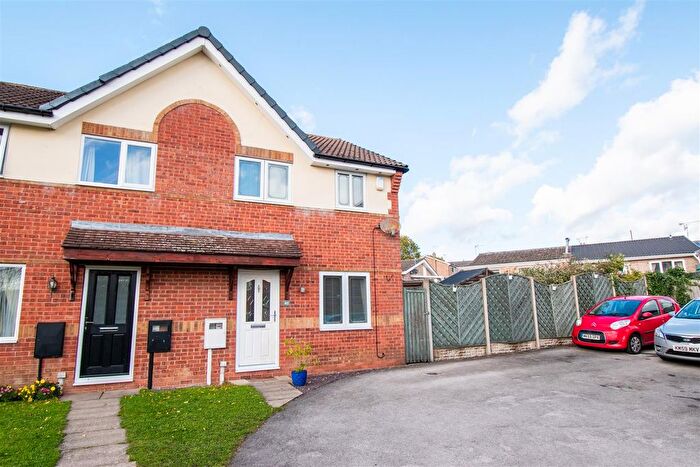 3 Bedroom End Terrace House For Sale In Ashton Close, Swanwick, Alfreton, DE55
