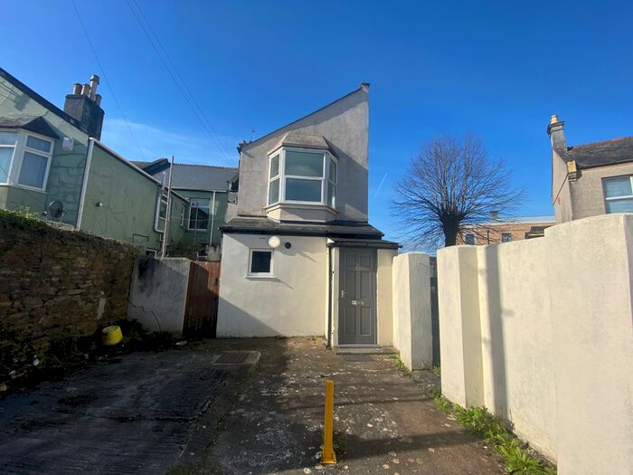 1 Bedroom Property To Rent In Saltash Road, Keyham, Plymouth, PL2