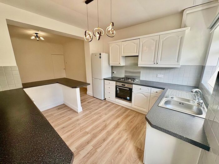 4 Bedroom Property To Rent In Radford Boulevard, Nottingham, NG7