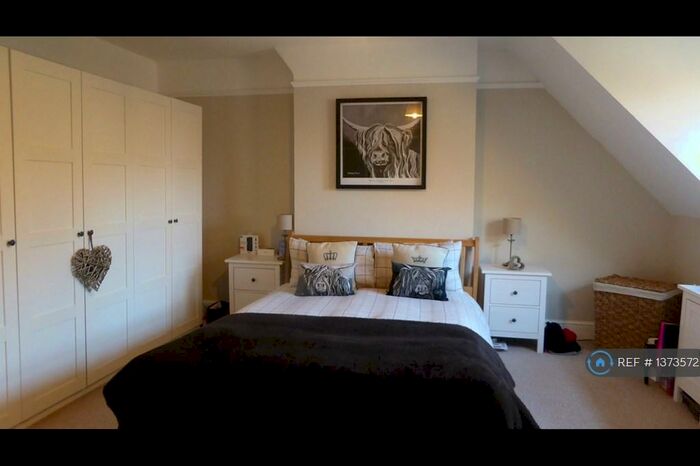 2 Bedroom Flat To Rent In Trinity Road, Folkestone, CT20