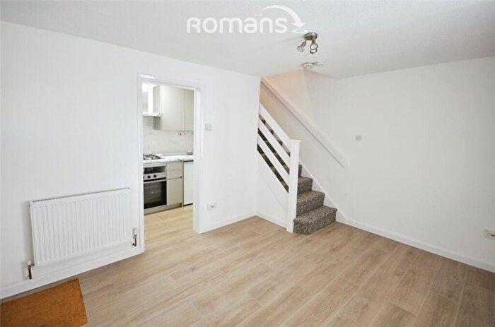 1 Bedroom Semi-Detached House To Rent In Langtons Meadow, Farnham Common, SL2