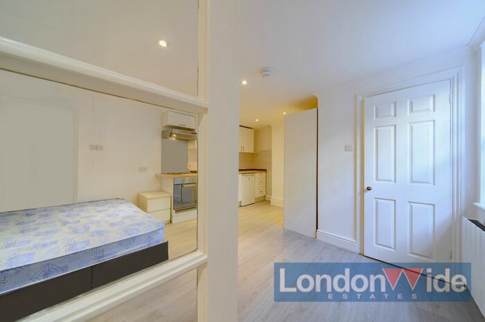 Studio To Rent In North Gower Street, Euston, NW1