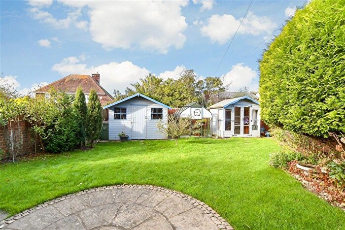 4 Bedroom Detached House For Sale In Cliff Road, Lake, Isle Of Wight, PO36