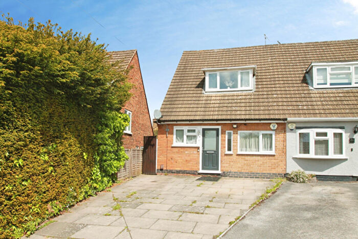 3 Bedroom Semi-Detached House For Sale In Piers Road, Glenfield, Leicester, Leicestershire, LE3