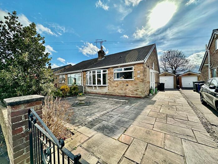 2 Bedroom Semi-Detached Bungalow For Sale In Coleridge Road, Barnby Dun, Doncaster, DN3