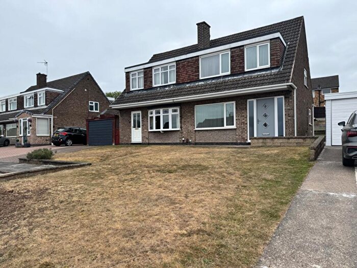 3 Bedroom House To Rent In Valmont Avenue, NG18