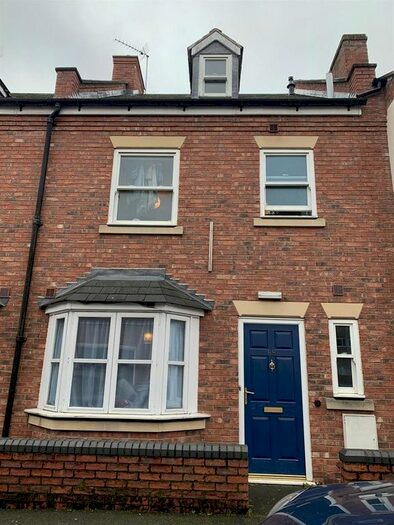 6 Bedroom Terraced House To Rent In New Street, Leamington Spa, CV31