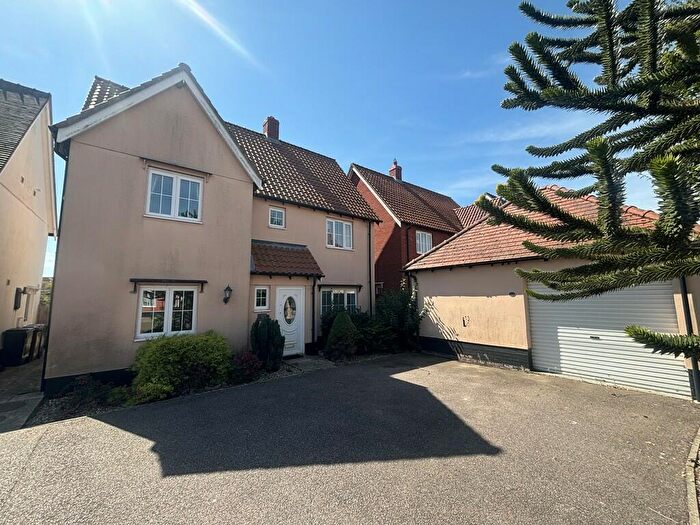 4 Bedroom Detached House For Sale In Yaxley, Eye, Suffolk, IP23