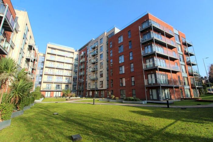 1 Bedroom Flat To Rent In Mosaic House, Midland Road, Hemel Hempstead, Hertfordshire, HP2