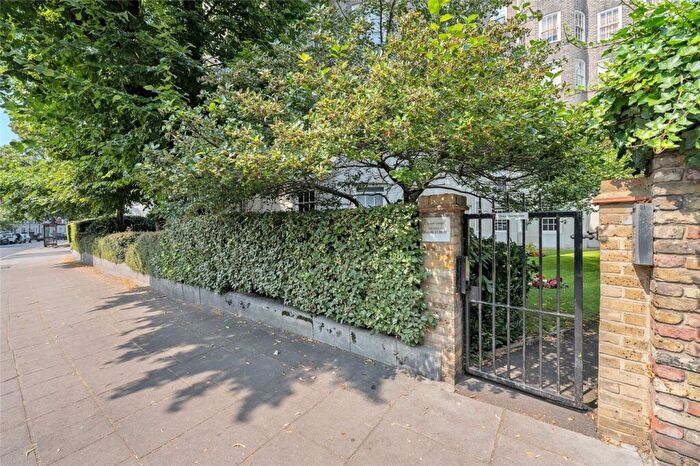 2 Bedroom Apartment For Sale In South Lodge, Circus Road, St John's Wood, London, NW8