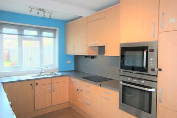 3 Bedroom Terraced House To Rent In Morland Road, Addiscombe, CR0