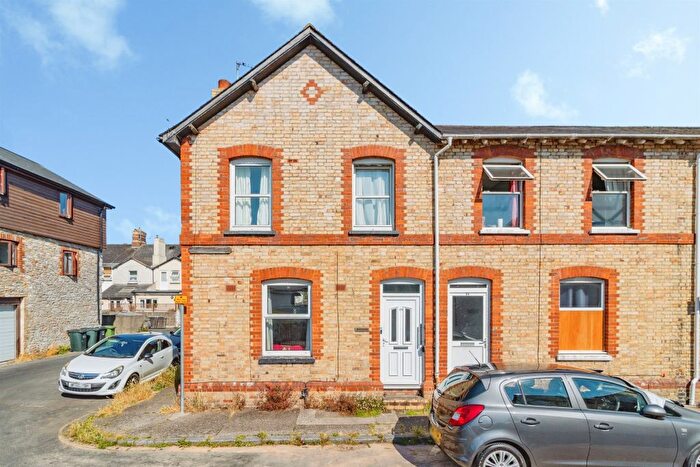 3 Bedroom End Of Terrace House For Sale In Albert Terrace, Newton Abbot, TQ12