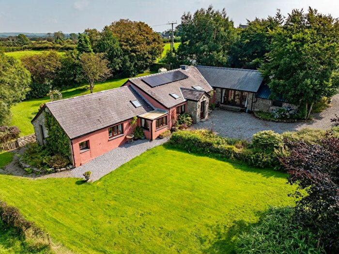 4 Bedroom Detached House For Sale In Nebo, Llanon, SY23