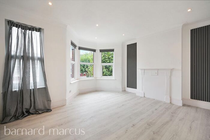 3 Bedroom Property To Rent In Woodside Gardens, Tottenham, London, N17