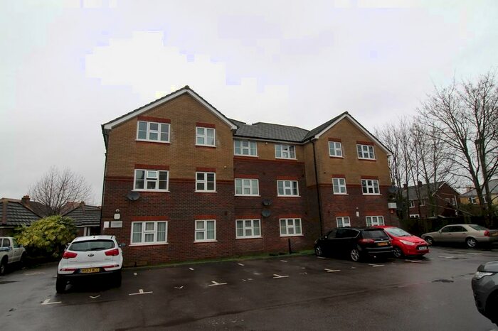 1 Bedroom Apartment To Rent In Jessamine Road, Southampton, SO16